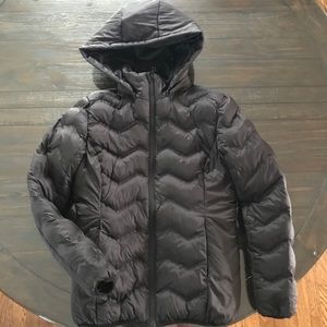 time and tru women's packable puffer jacket with hood